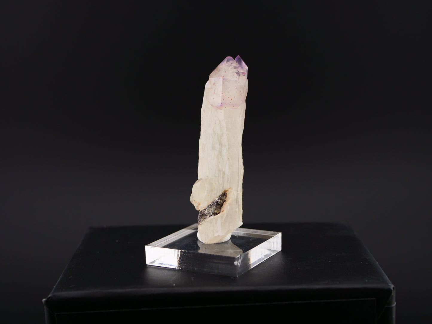 Amethyst Scepter with Hematite, Denny Mountain, King Co., Washington, USA