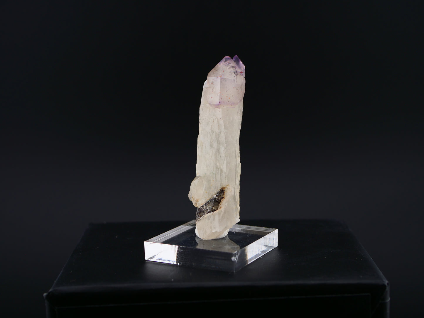 Amethyst Scepter with Hematite, Denny Mountain, King Co., Washington, USA