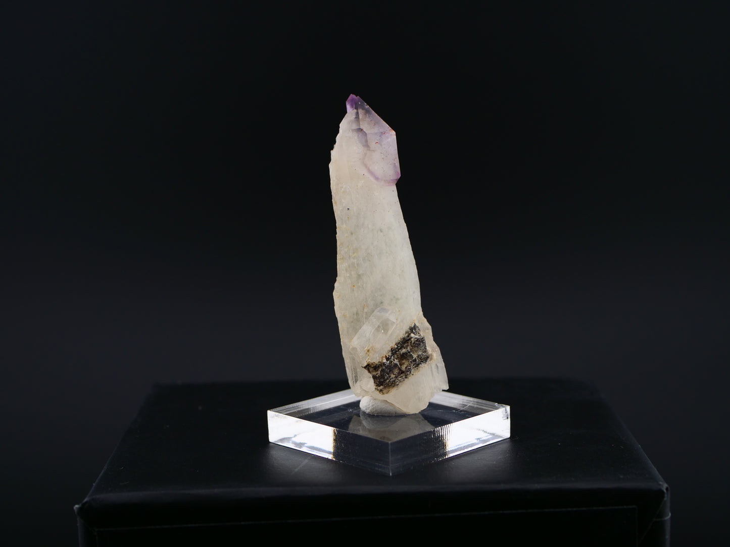 Amethyst Scepter with Hematite, Denny Mountain, King Co., Washington, USA