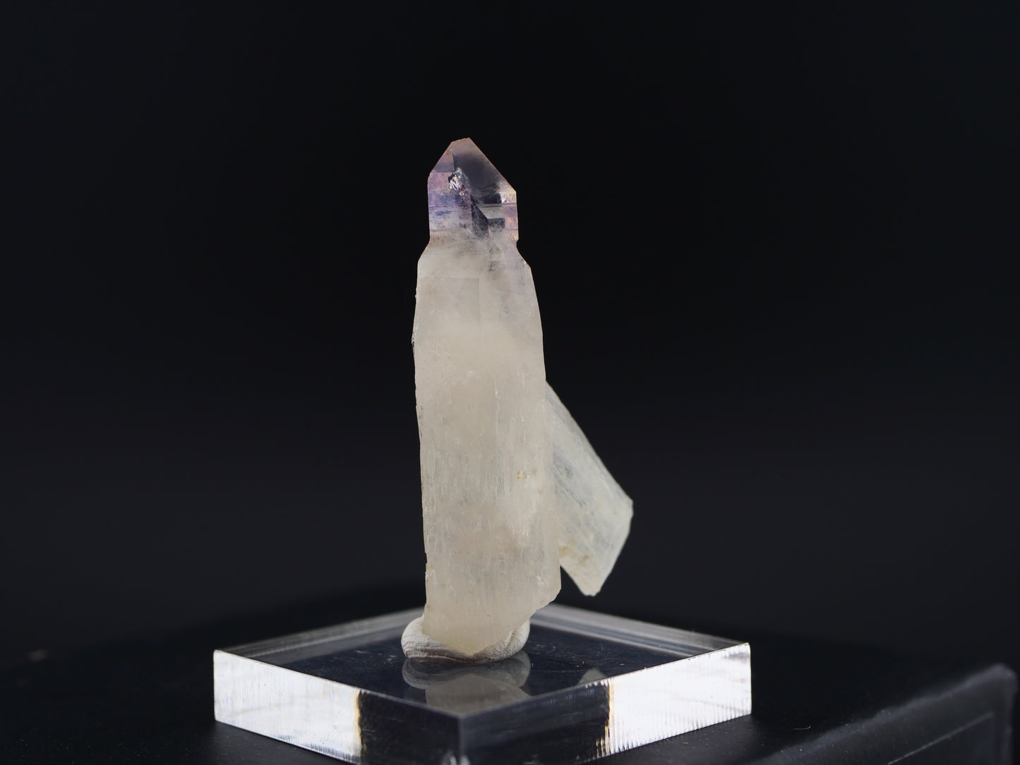Amethyst Scepter with Hematite, Denny Mountain, King Co., Washington, USA