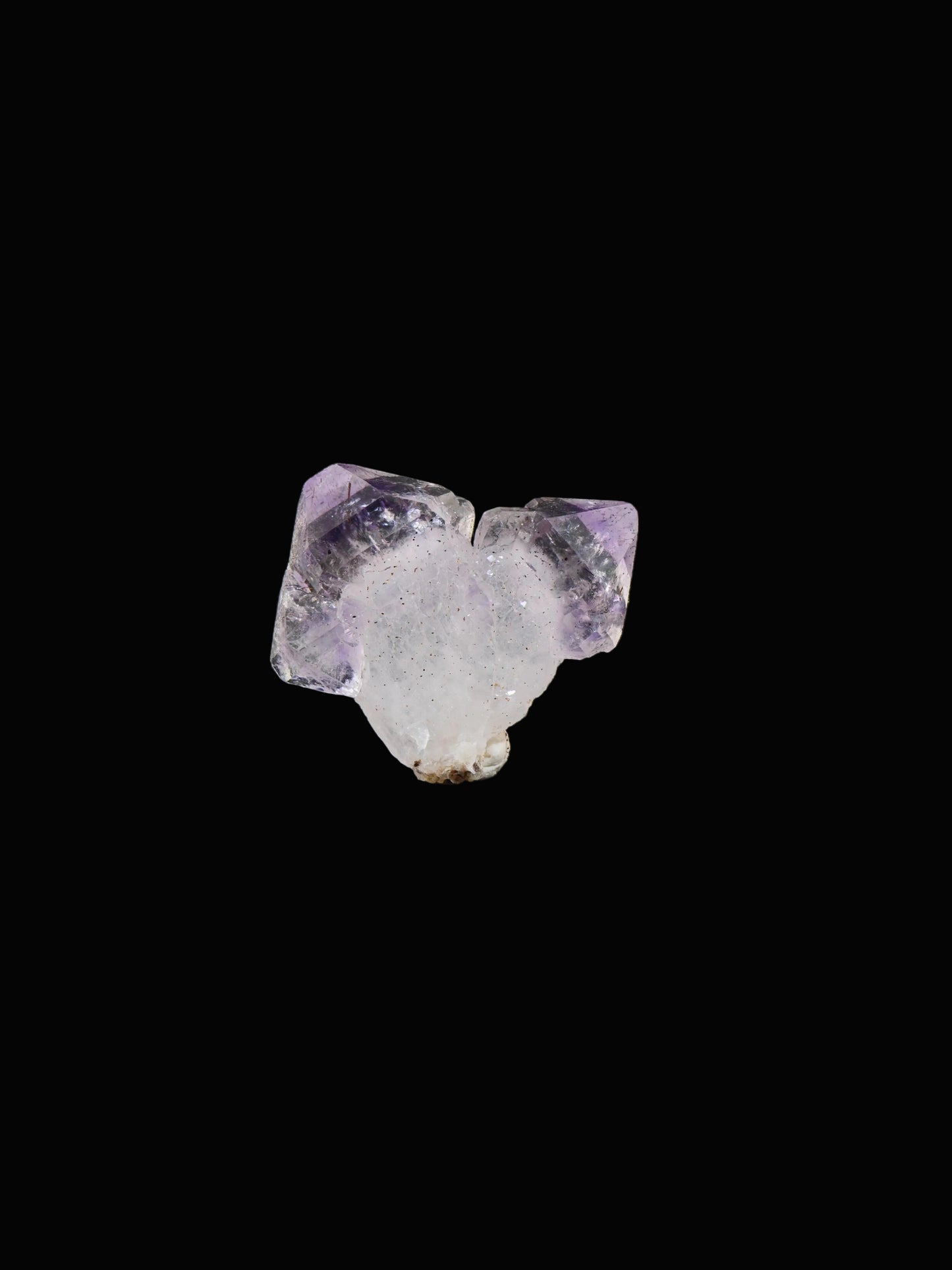 Amethyst Japan Law Twin, Marovoalavo Mine, Andilamena, Madagascar