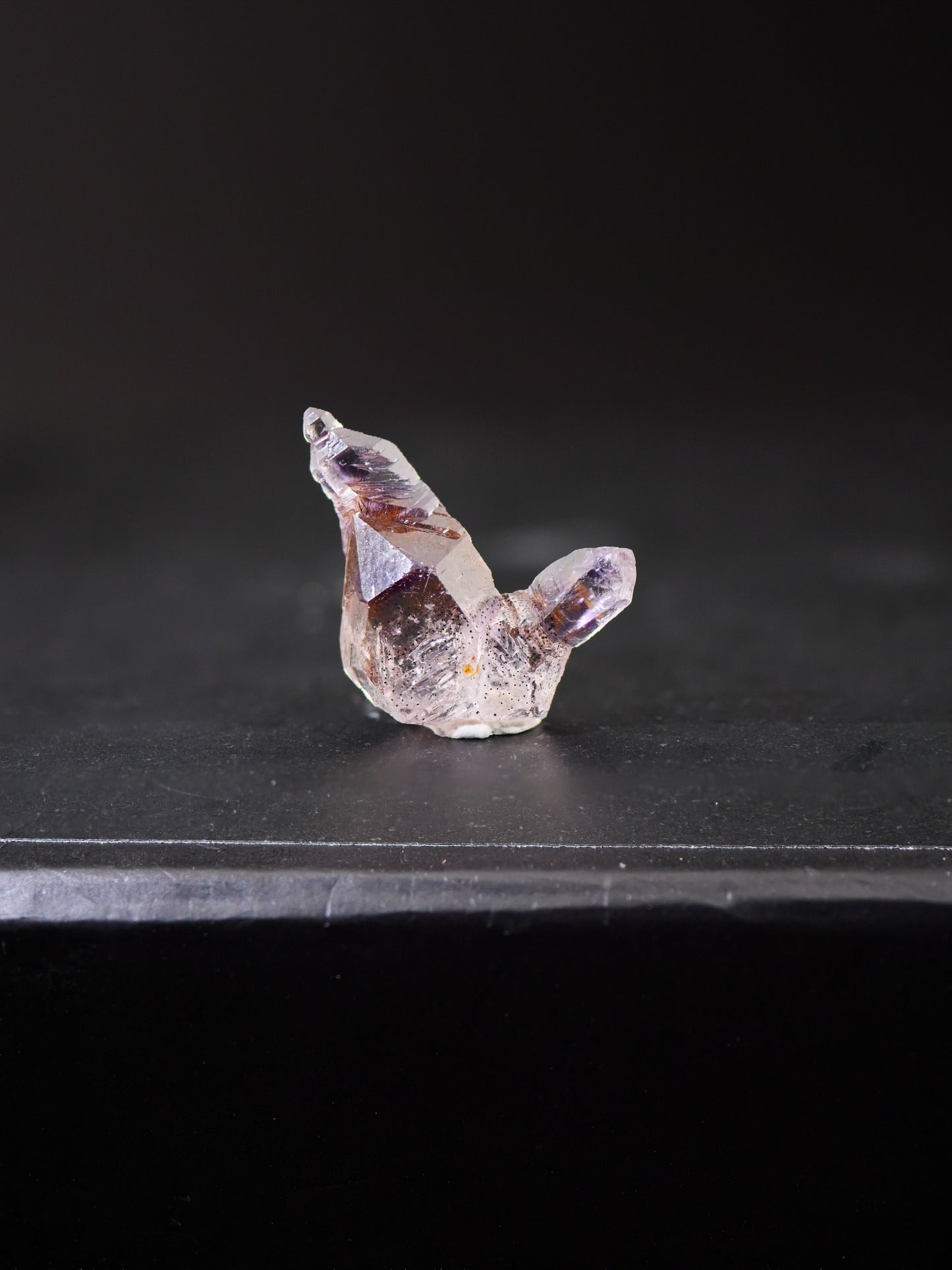 Amethyst Japan Law Twin, Marovoalavo Mine, Andilamena, Madagascar