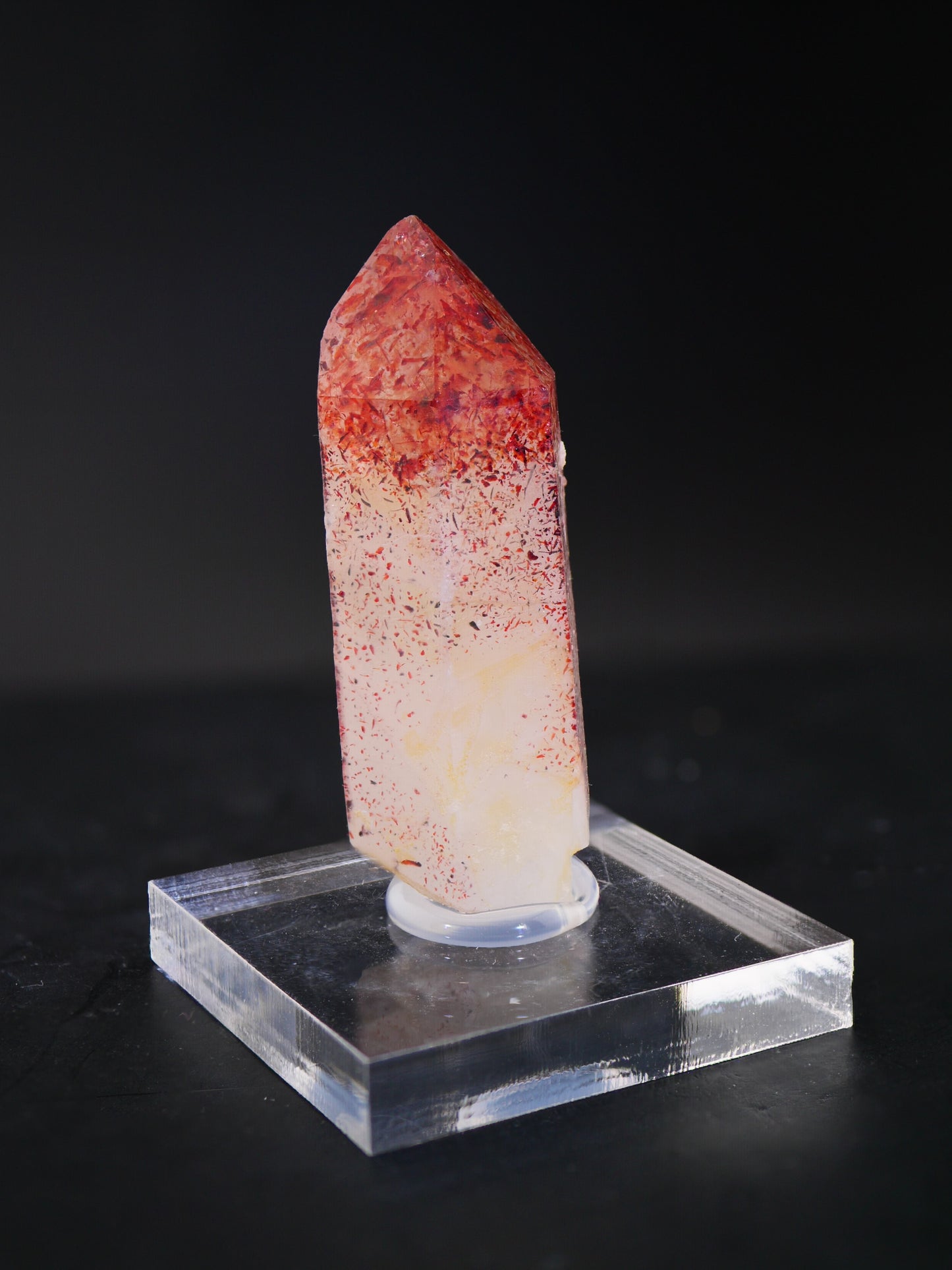 Hematite in Quartz, Itremo Massif, Amaroni’I Mania, Madagascar