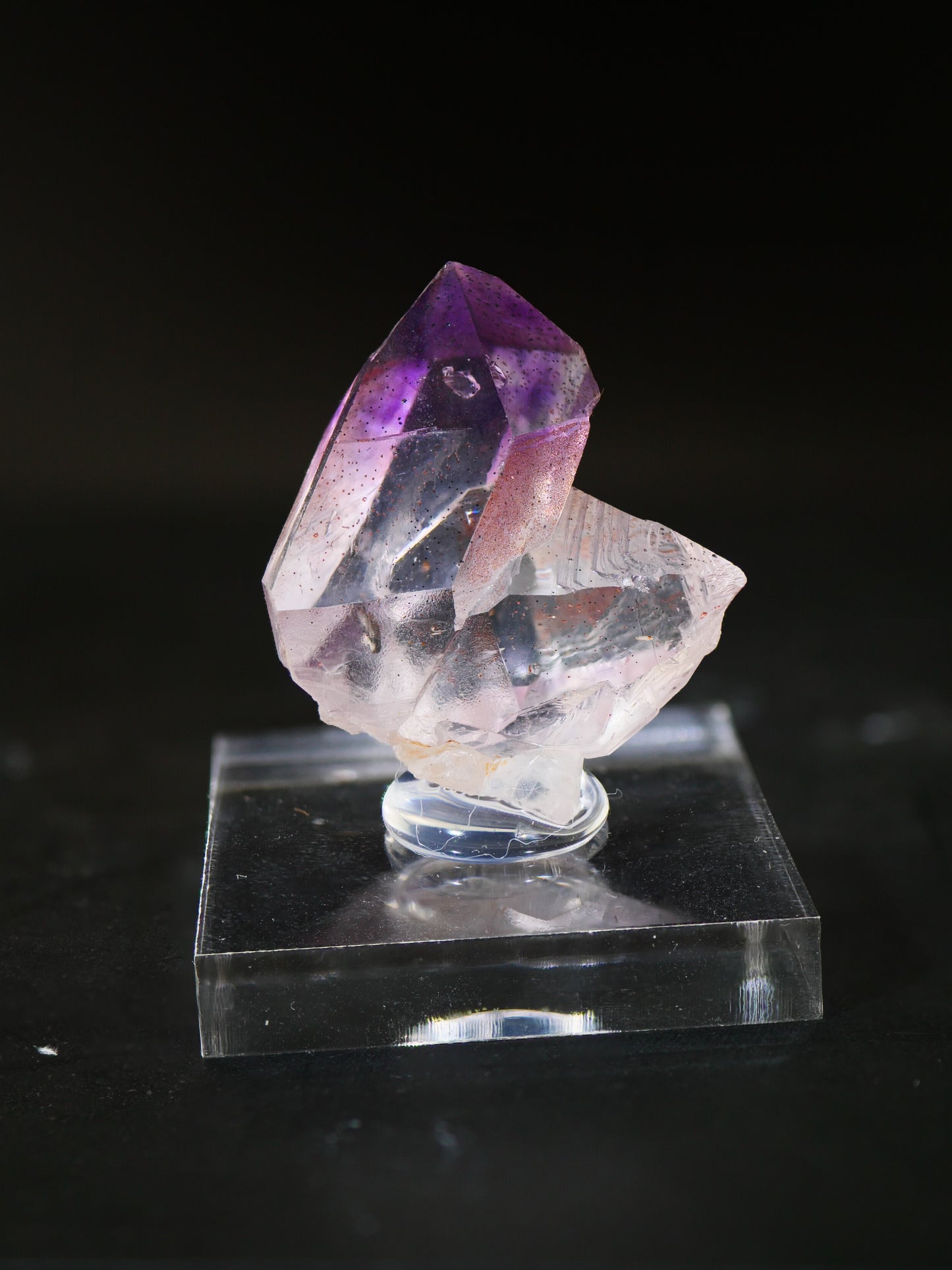 Amethyst Japan Law Twin, Marovoalavo Mine, Andilamena, Madagascar