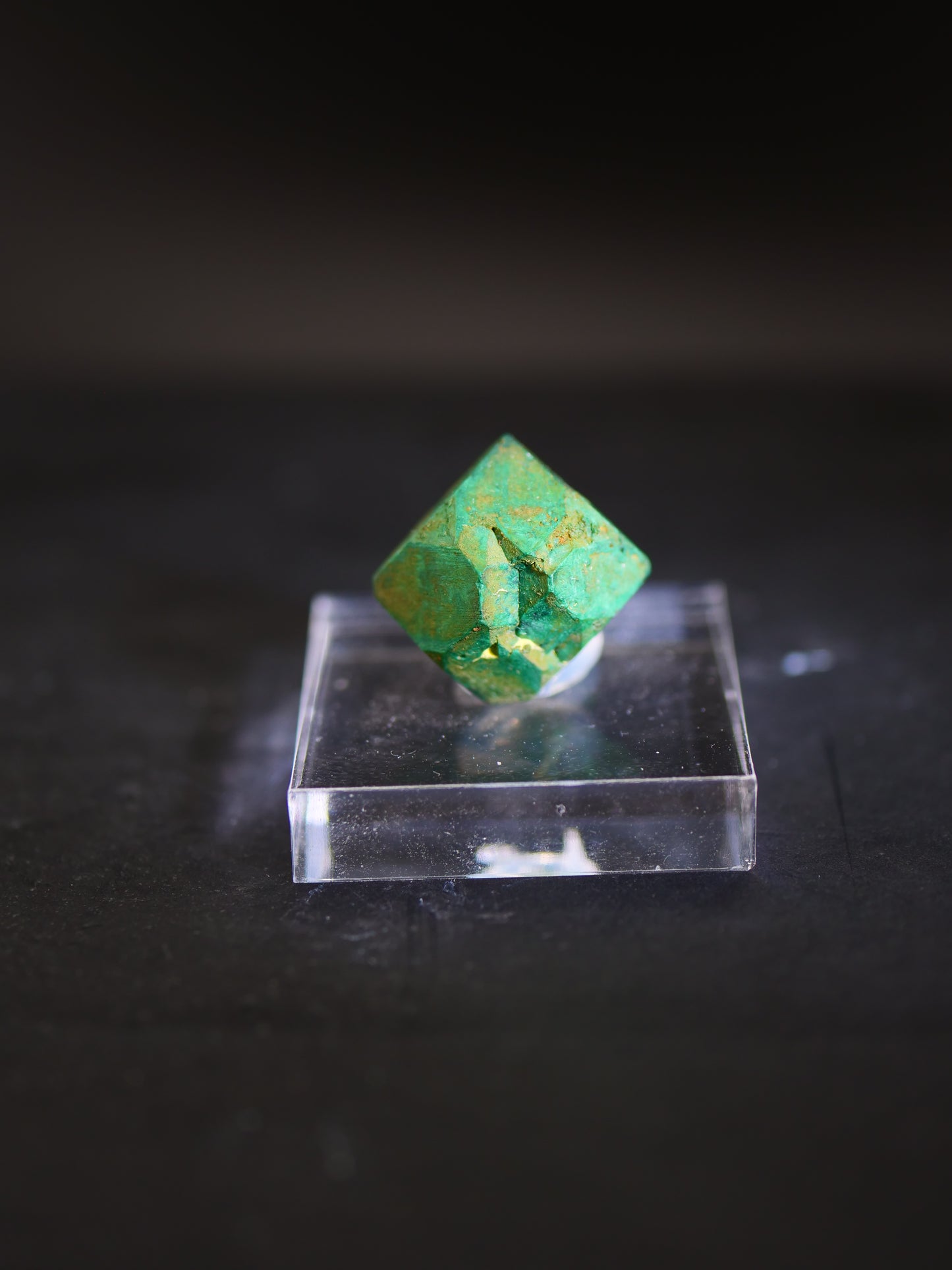Malachite Pseudomorph afte Cuprite, Chessy-les-Mines, Rhone, Rhone-Alpes, France