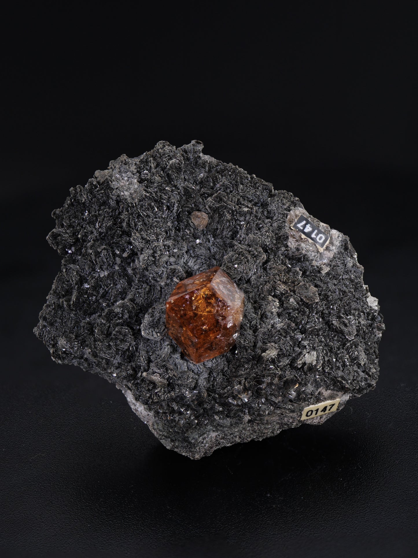 Hessonite, Jeffrey Mine, Québec, Canada