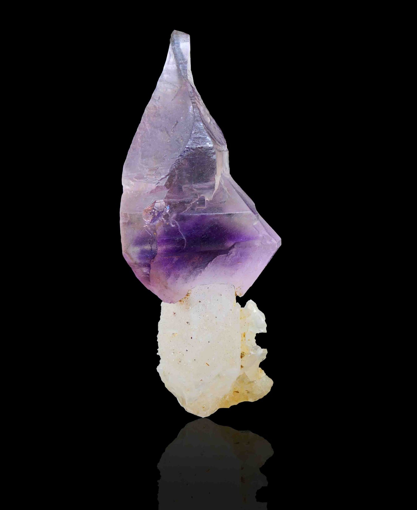 Amethyst, Marovoalavo Mine, Andilamena, Madagascar
