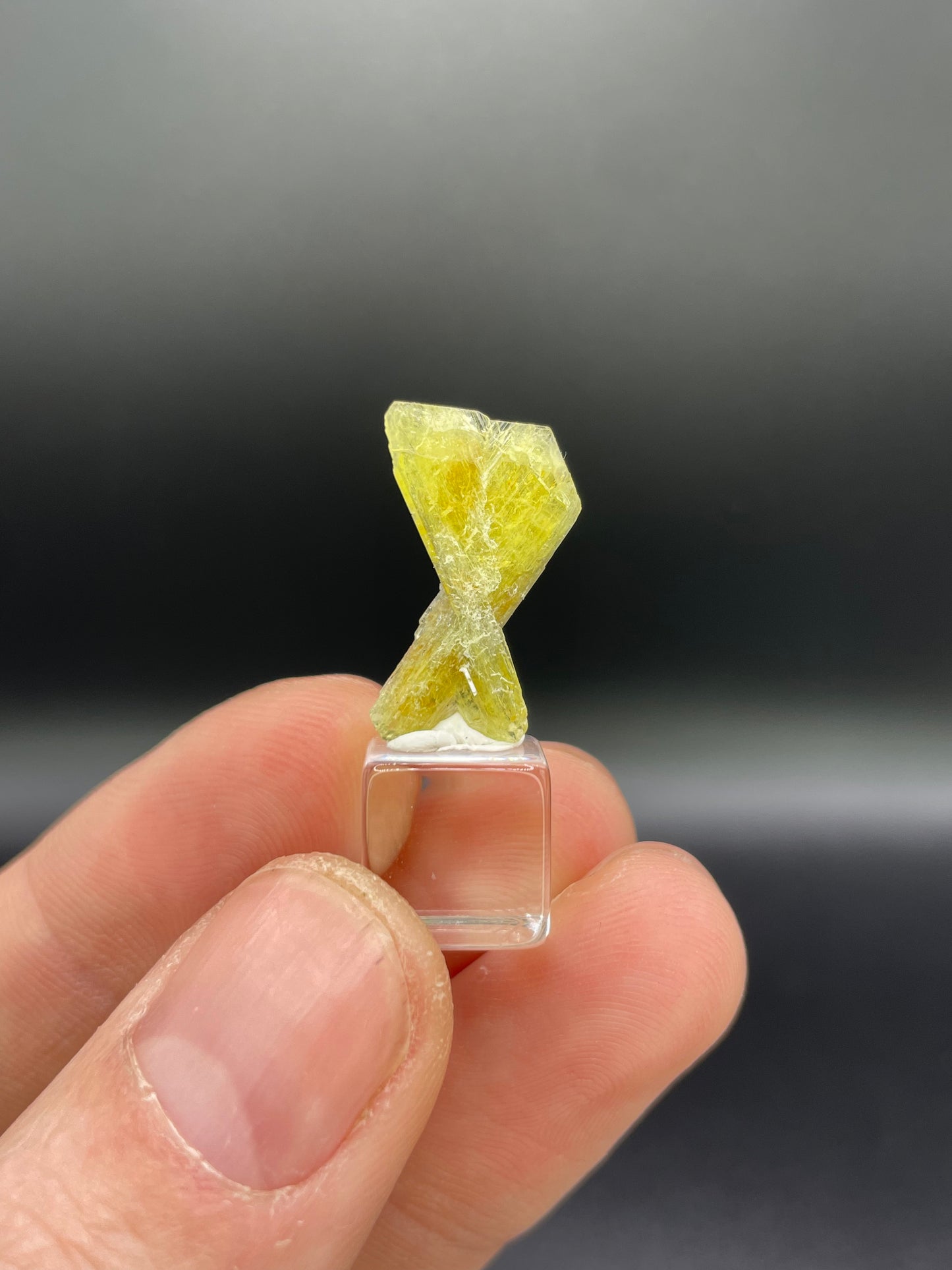 Chrysoberyl Twin Crystal, Madagascar