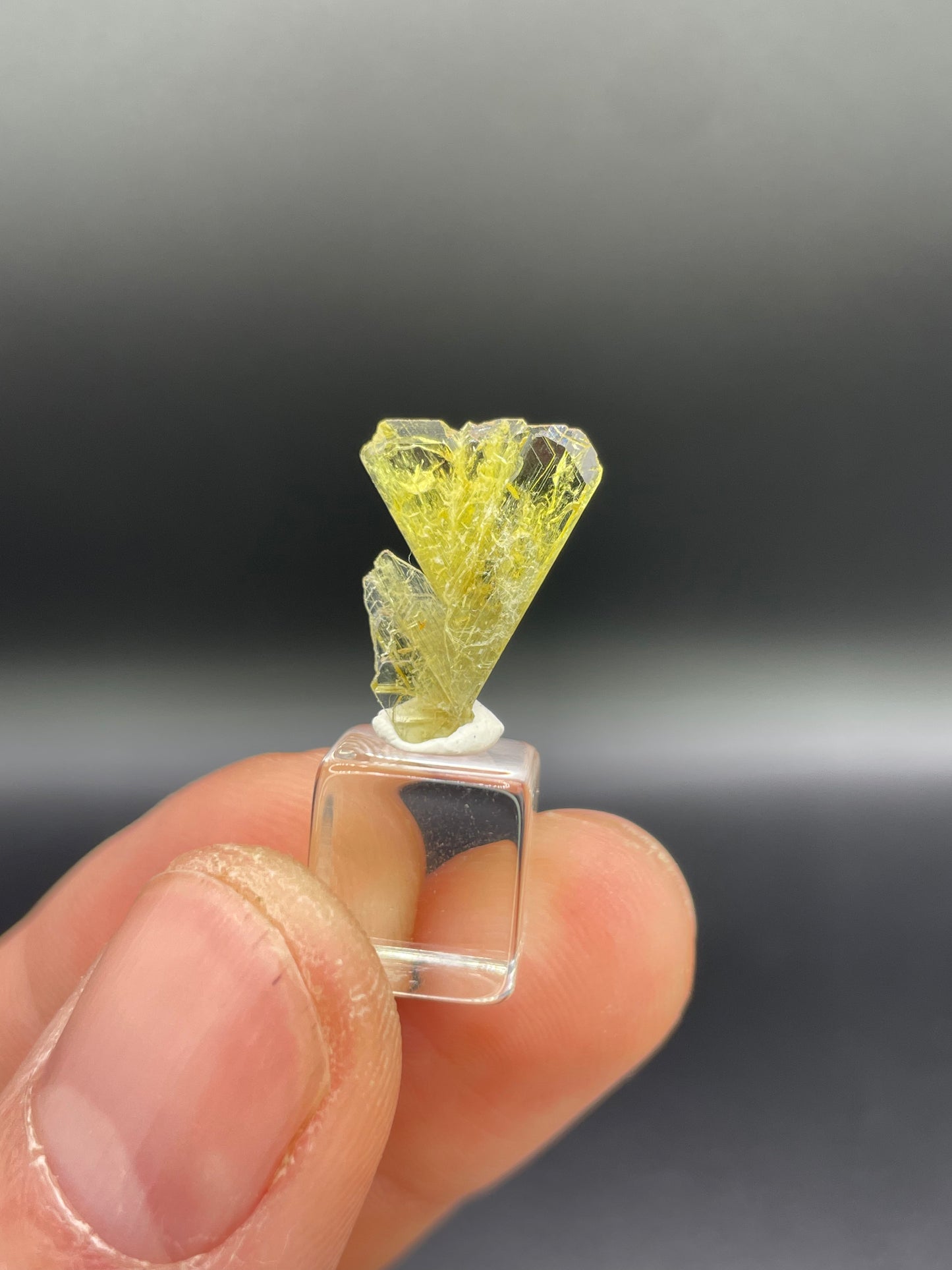 Chrysoberyl Twin Crystal, Madagascar